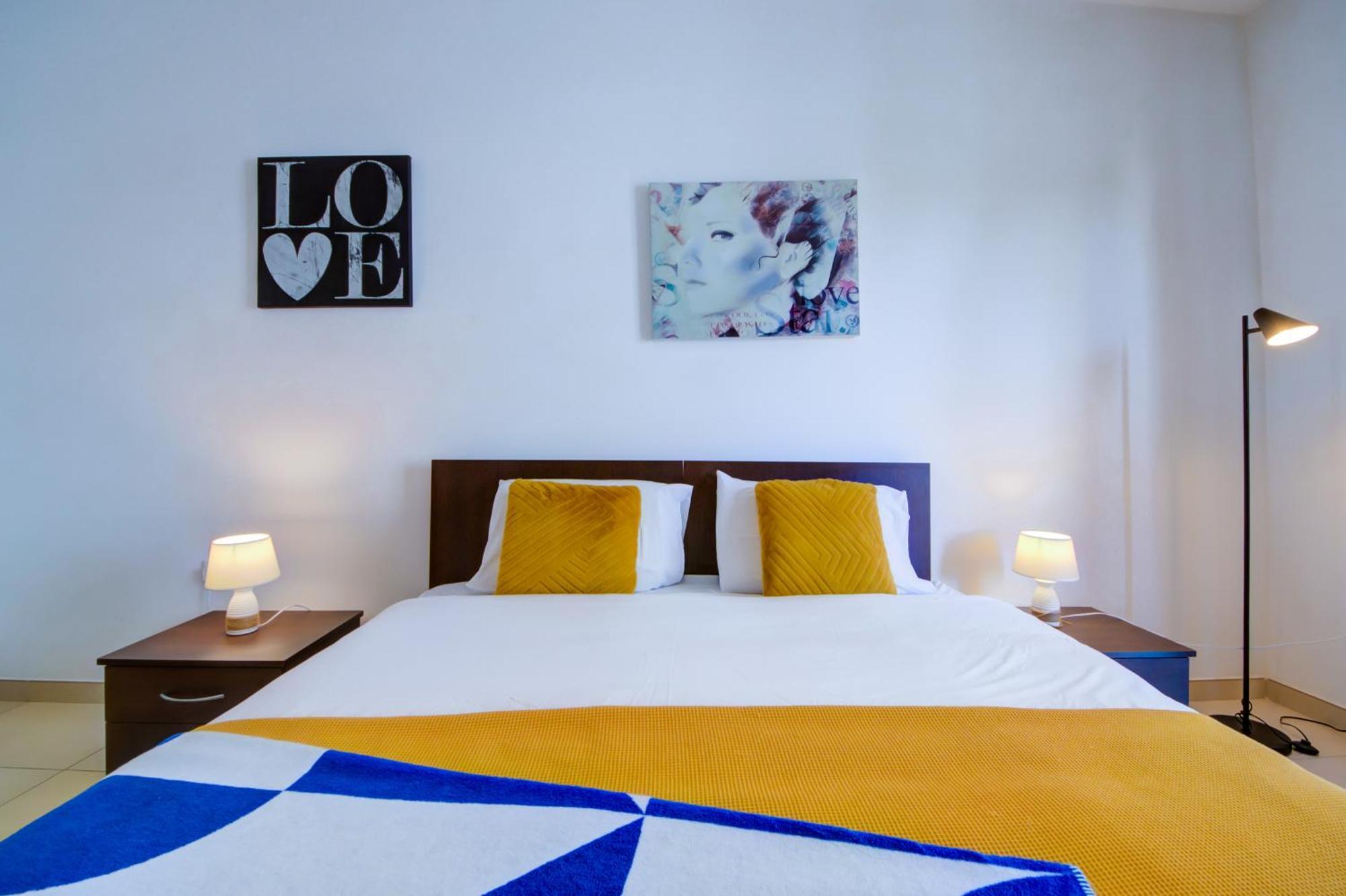 Stylish 2Br Apt With Balconies In St Julians, Paceville - Apt 6 By Vaganza Saint Julian's Luaran gambar