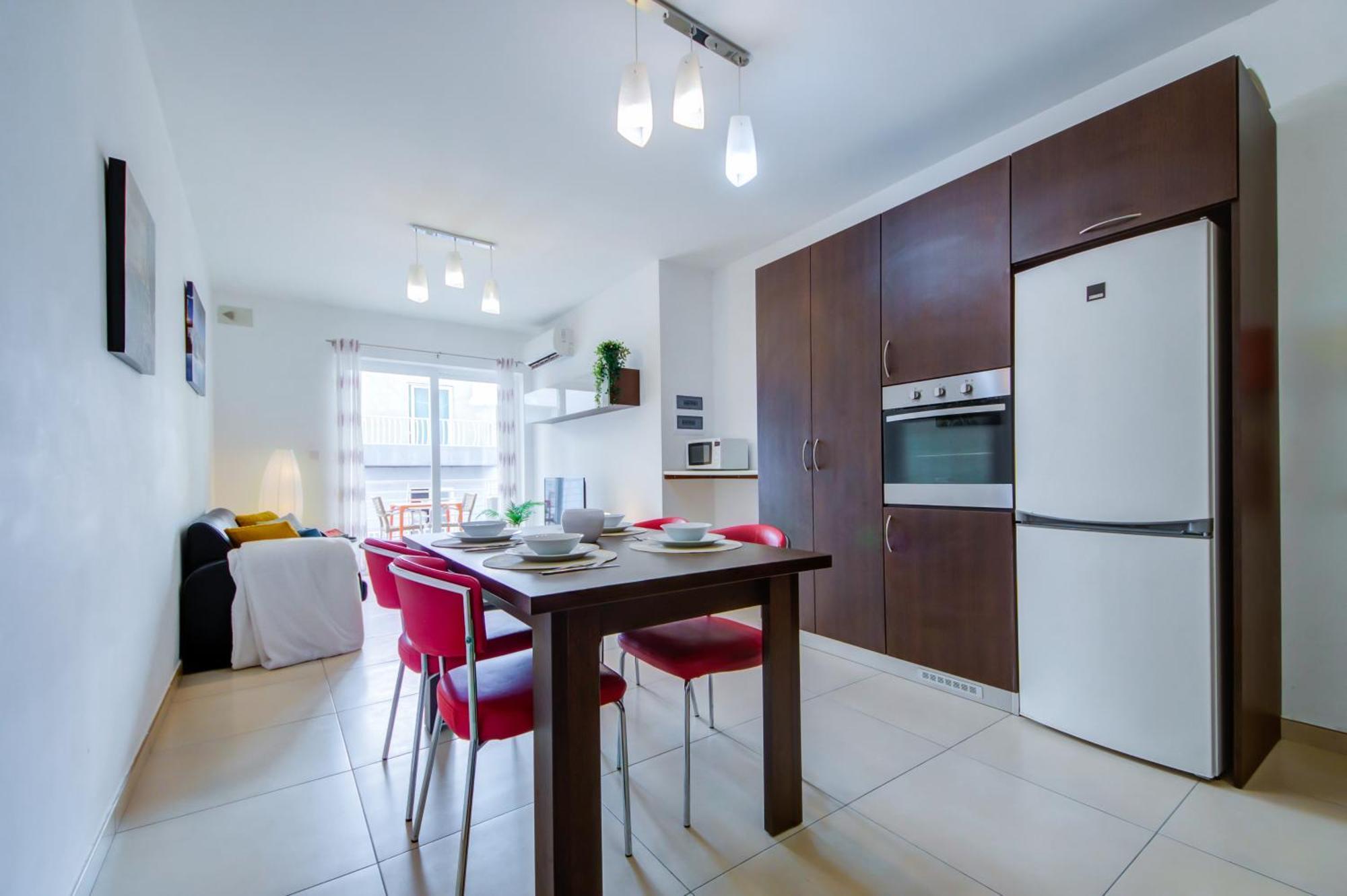 Stylish 2Br Apt With Balconies In St Julians, Paceville - Apt 6 By Vaganza Saint Julian's Luaran gambar